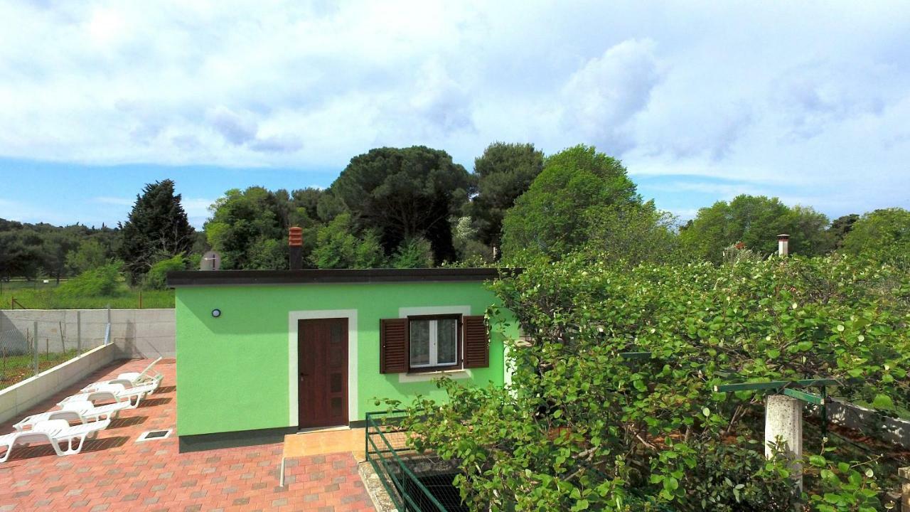 Villa Pinija Fažana Exterior foto