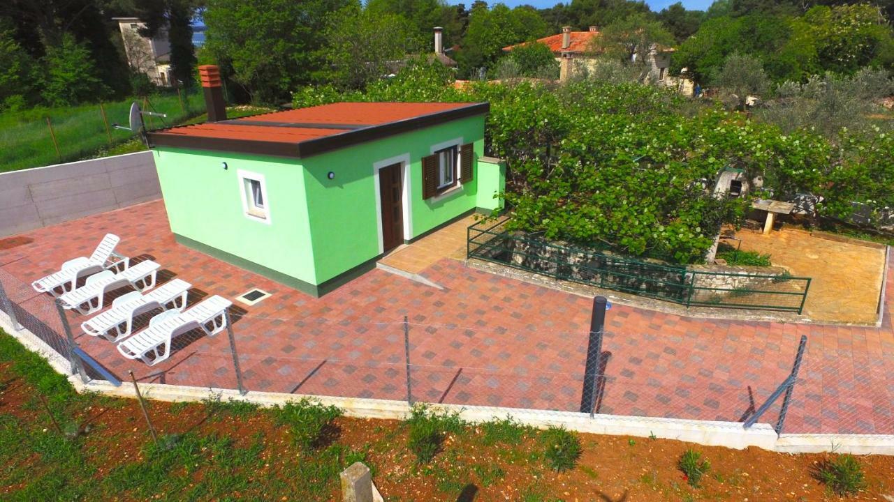 Villa Pinija Fažana Exterior foto