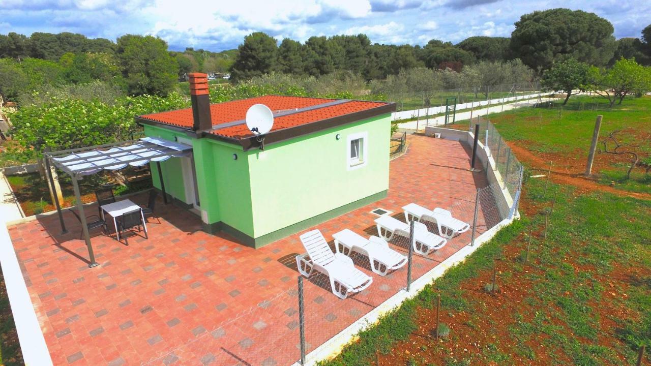 Villa Pinija Fažana Exterior foto